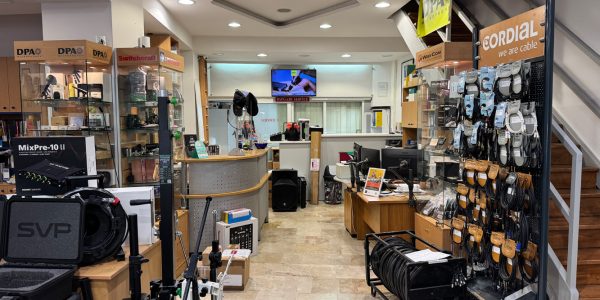 AV Store